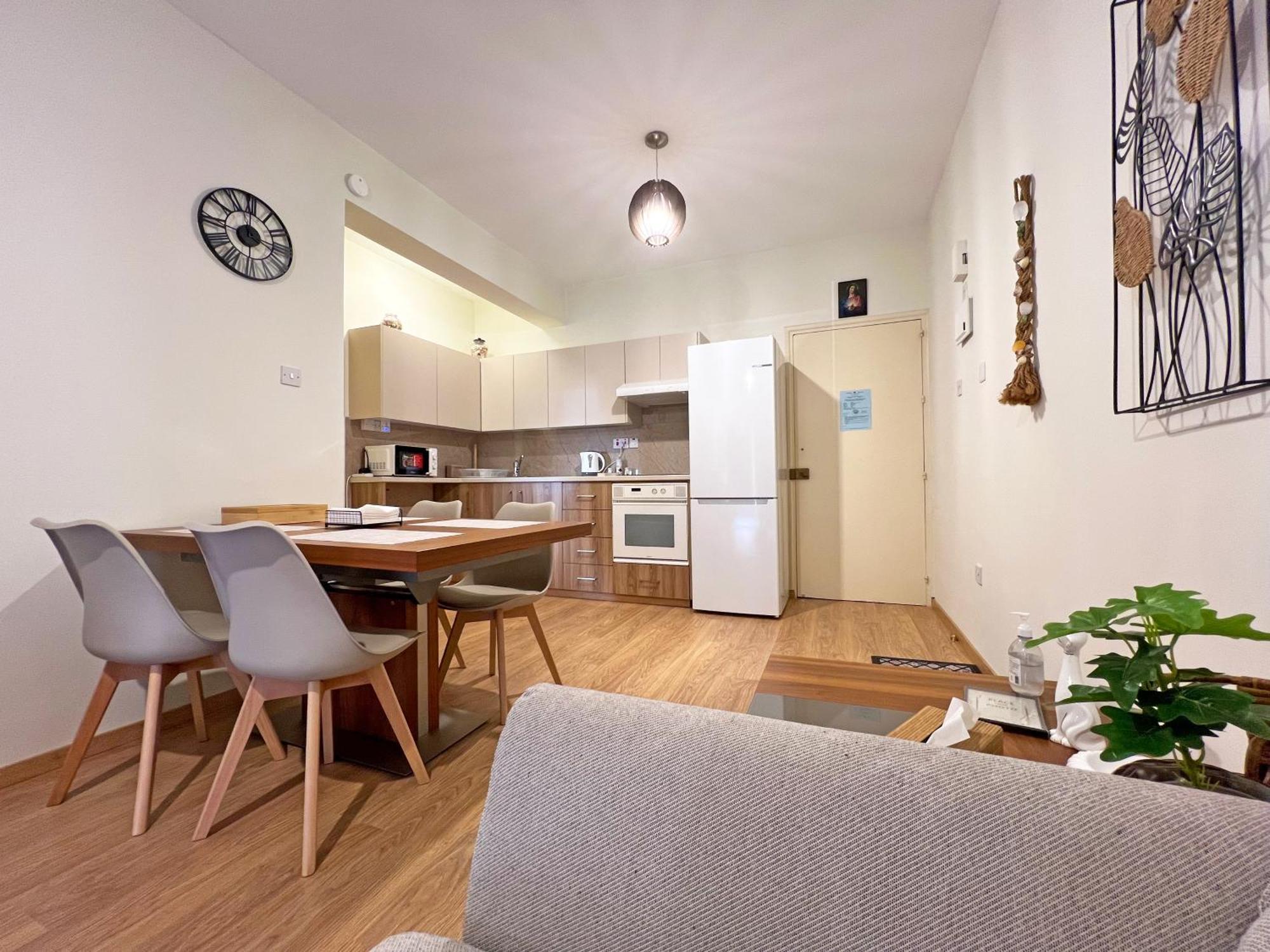 Albert'S Apartment Mackenzie 001 لارنكا المظهر الخارجي الصورة