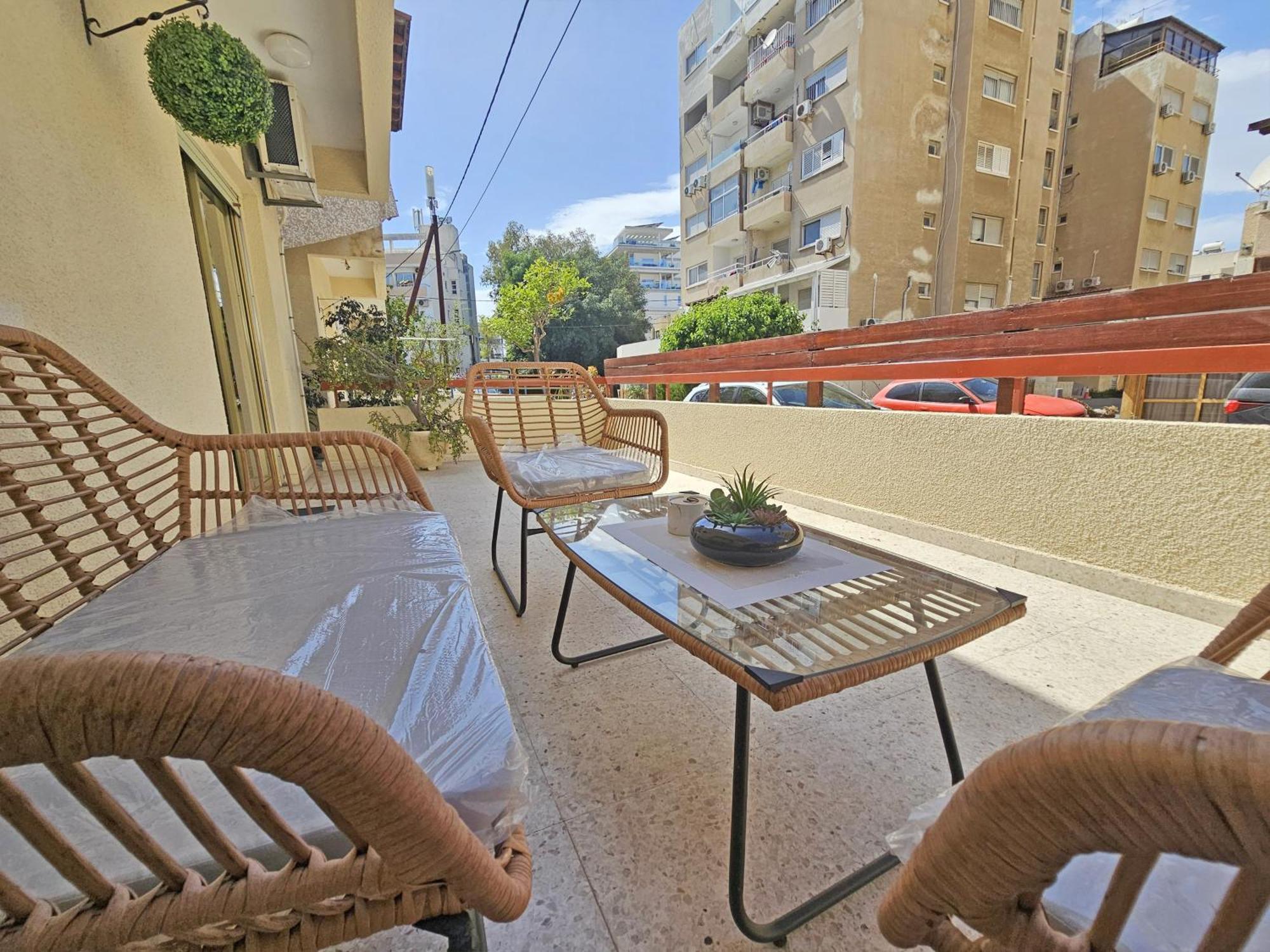 Albert'S Apartment Mackenzie 001 لارنكا المظهر الخارجي الصورة
